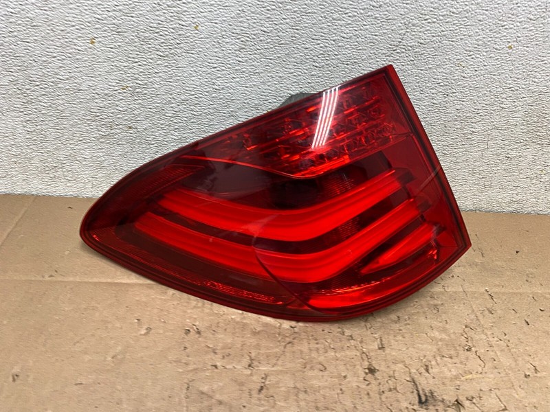 2010-2013 BMW F07 5-Series Gran Turismo GT Left Driver Lh Tail Light I4687 DW