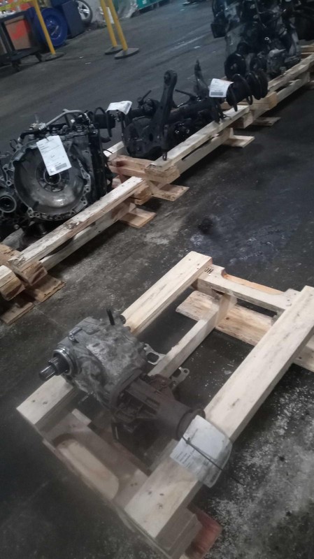 2012 Suzuki SX4 Transfer Case Assembly 2.0L 4WD 70K Miles Black OEM