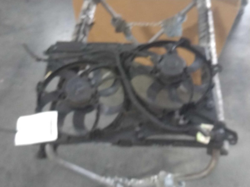 Used Engine Cooling Fan Motor fits: 2013 Ford Fusion fan assembly 2.5 Grade A