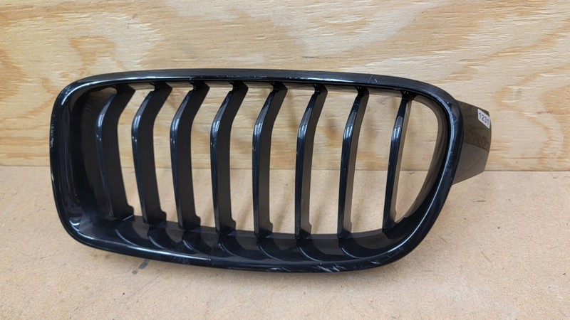 2012 - 2016 BMW3 Series F30 F31 328i 335 M-Sport Left Black Kidney Grille OEM