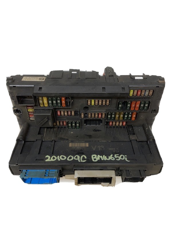 2013 2015 BMW 650I ENGINE FUSE BOX ASSY OEM 925281501