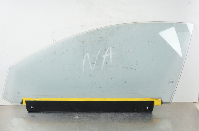 07-14 Mercedes W216 CL550 CL63 AMG Front Left Driver Side Door Window Glass OEM