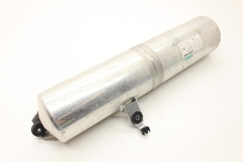 10-16 PANAMERA Turbo AWD Air Suspension Tank 97035815503