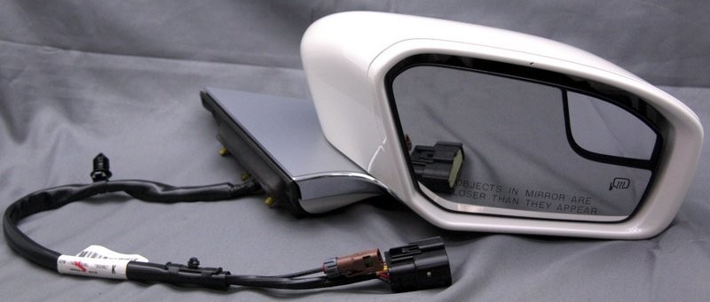 OEM Lincoln Continental Right Passenger Side Mirror Scratches GD9B-17682-KG59VJ