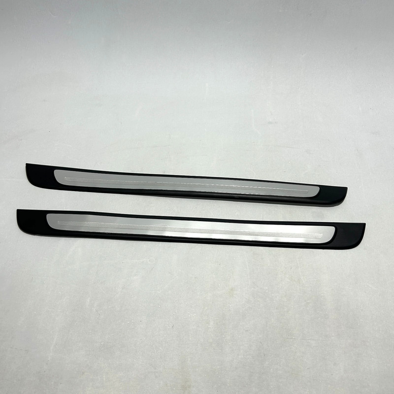 📌 2022 - 2024 AUDI A3 S3 Q4 INNER SILL KICK PLATE TRIM PANEL PAIR SET OEM