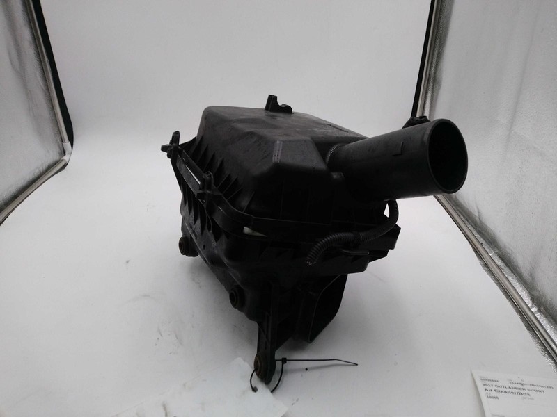 2017 Mitsubishi Outlander Sport Air Cleaner Assembly OEM 1500A376 102K Miles