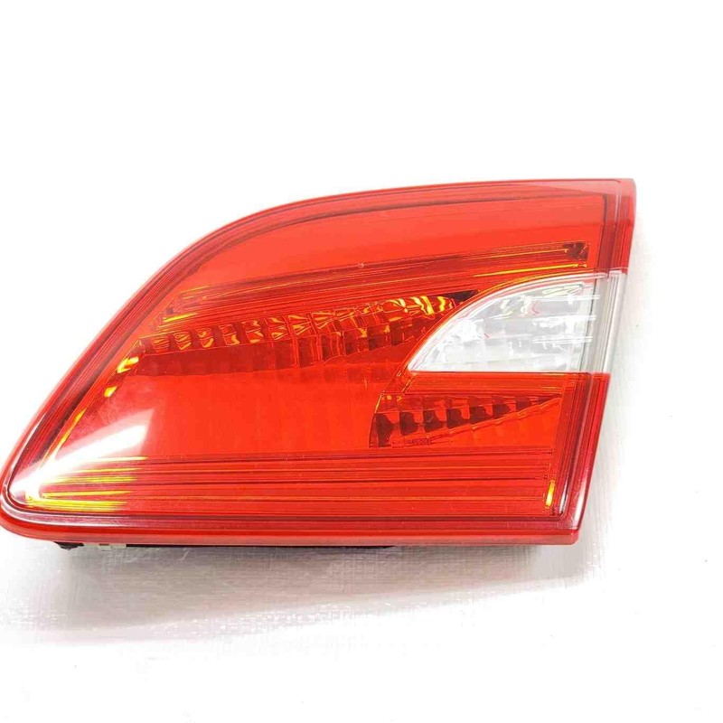2018 Sentra RH Passenger Side Decklid Tail Light Assembly OEM 265503YU5A