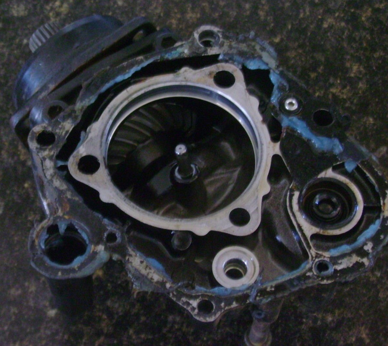 1984 Honda Magna VF700C VF 700 VF700 V45 Shaft Drive Bevel Gear Transfer Case J6