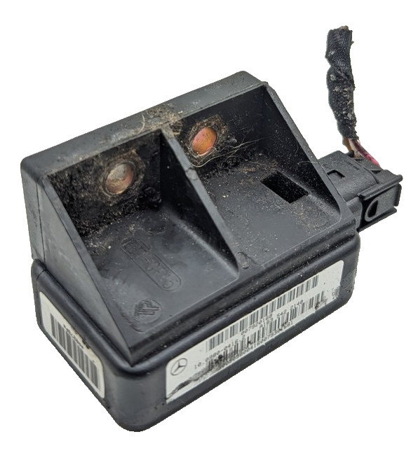 1998 1999 2000 Mercedes W163 ML320 YAW RATE SPEED SENSOR A1635422140