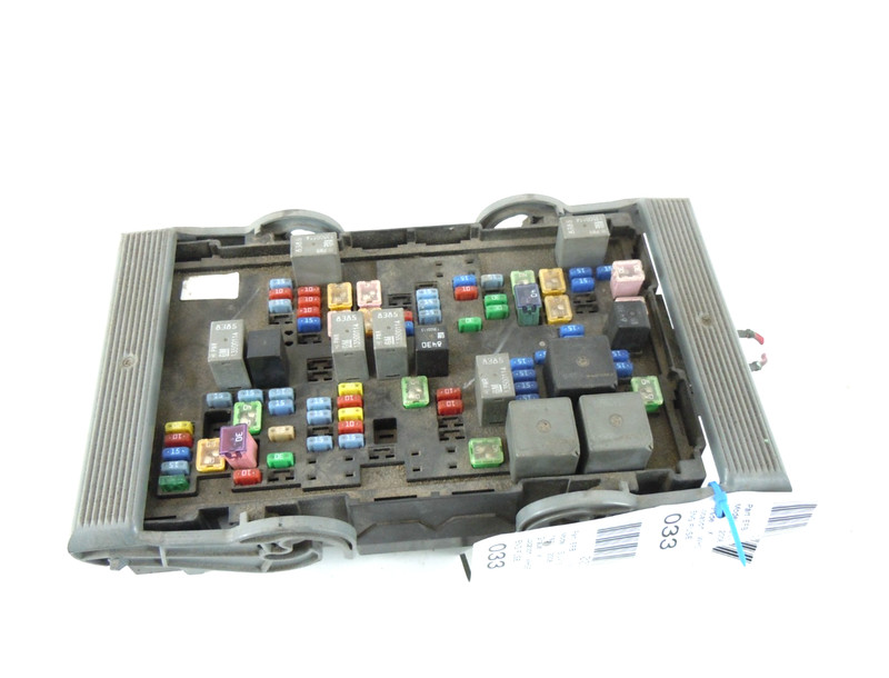 2007-2009 Chevrolet Silverado 1500 Engine Relay Fuse Box OEM
