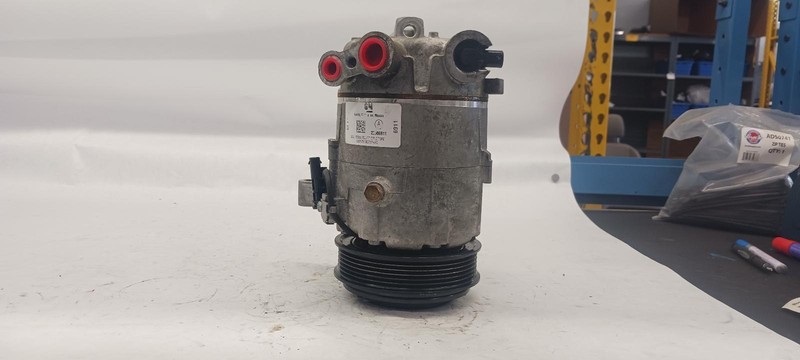 13-'15 BUICK LACROSSE AC Compressor 3.6L 42k miles OEM Guaranteed!