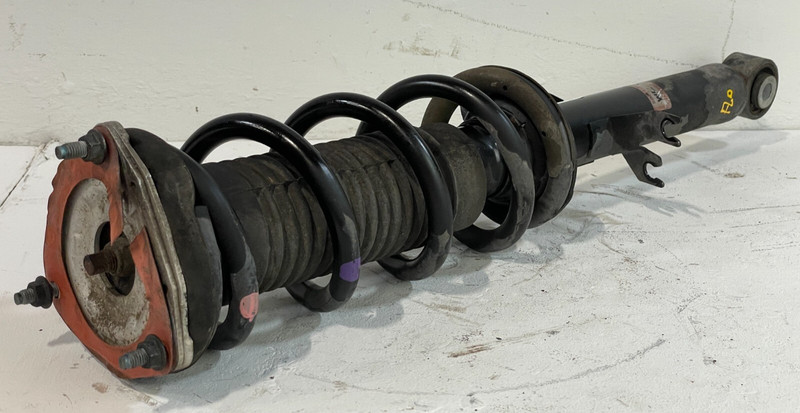 2015-2017 INFINITI QX50 RWD FRONT LEFT SIDE SHOCK STRUT SPRING ABSORBER # 86348
