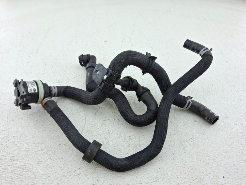 2018-2024 GMC TERRAIN RADIATOR COOLANT AUXILIARY WATER PUMP WITH HOSES OEM