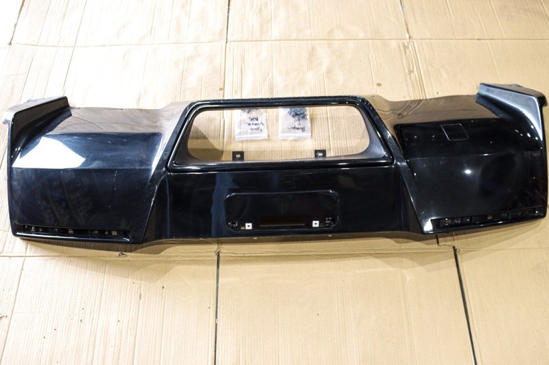 15-19 Chevrolet Corvette C7 Z06 Rear Bumper Diffuser OEM 22777901 *USED*