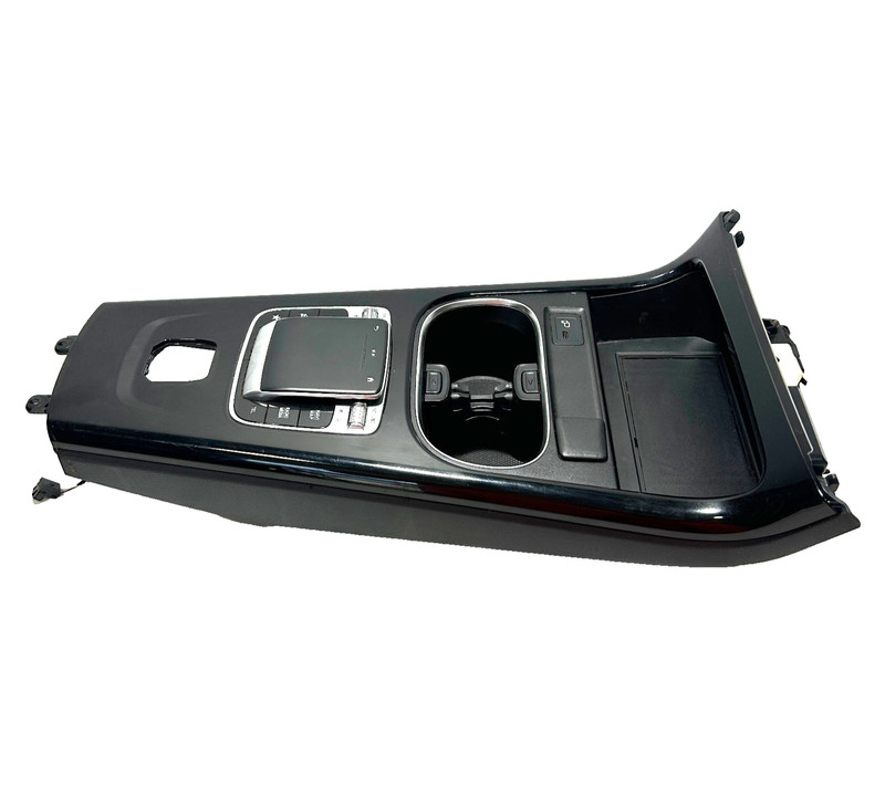 📌 2019-2024 MERCEDES A220 CONSOLE CUPHOLDER & SHIFTER TOP PANEL 2479004003 OEM