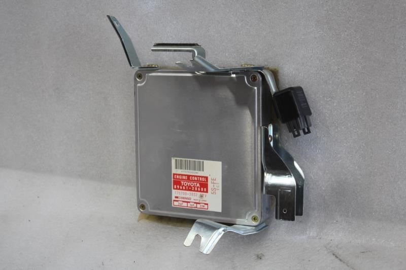 1990 TOYOTA CELICA GTS ECU ENGINE CONTROL MODULE A/T CALIFORNIA 89661-20680