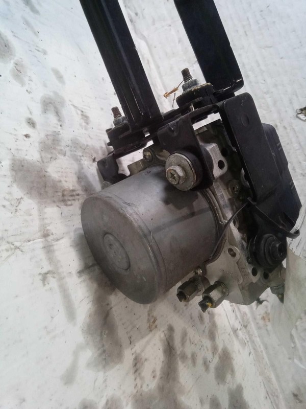 Used ABS Pump and Motor Assembly fits: 2016 Infiniti Q50 assembly 2.0L AWD w/o a