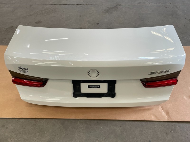 19-21 BMW 330i M340i G20 Rear Trunk Deck Shell Lid Panel W/Taillight 1633 OEM