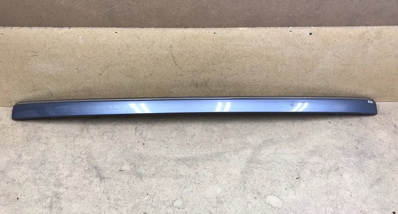 2004 2006 2006 - 2008 Mercedes E-Class W211 Rear Center Bumper Impact Strip OEM