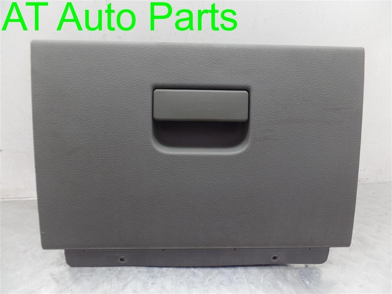04 - 08 F-150 & 06 - 08 MARK LTGREY GLOVE BOX 4L3Z1506024AAB