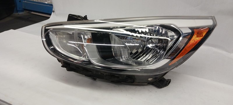 15-'17 HYUNDAI ACCENT Left Driver Headlight Headlamp OEM Grade A