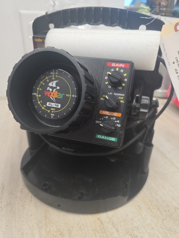 Vexilar FL-18 fish finder SEE FULL DESCRIPTION