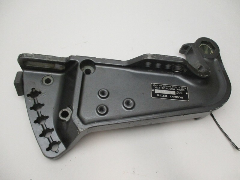 41121-95610-0ED Suzuki Port Stern Transom Clamp Bracket41121-94582-0ED