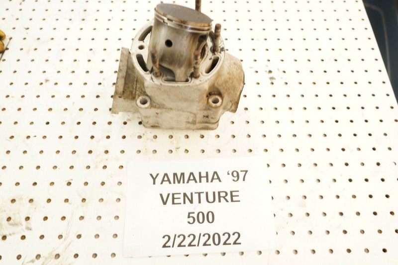 Yamaha Snowmobile Venture SXR 500 Engine Cylinder and Piston 8CJ-11311-00-00