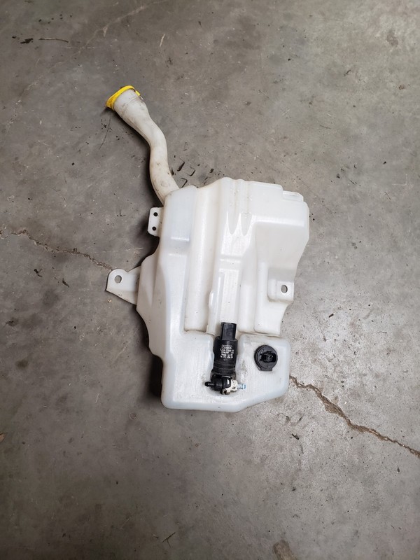 2015 ford escape washer bottle reservoir 2013-2016