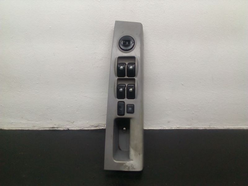 03-09 Kia Sorento Driver's Master Power Switch Gray OEM 93570-3E200