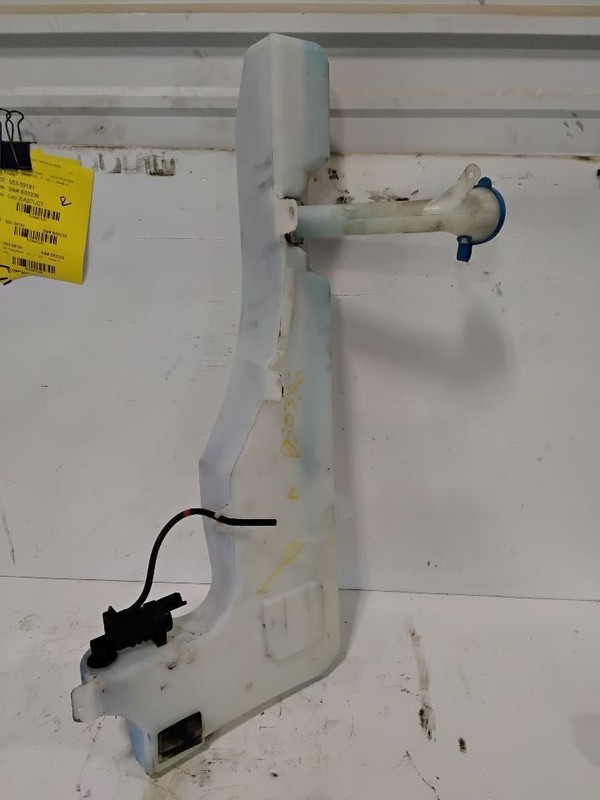 Wash Reservoir Without Fog Lamps Fits 09-21 FRONTIER 3567211