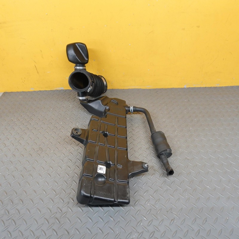 2018-2024 BUICK ENCLAVE AIR CLEANER OUTLET DUCT HOSE OEM 84205603