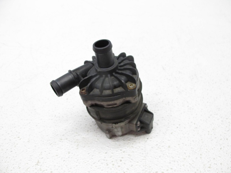 12-15 AUDI QUATTRO C7 A6 A7 A8 QUATTRO S4 S5 Q7 3.0 AUXILIARY WATER PUMP OEM 103