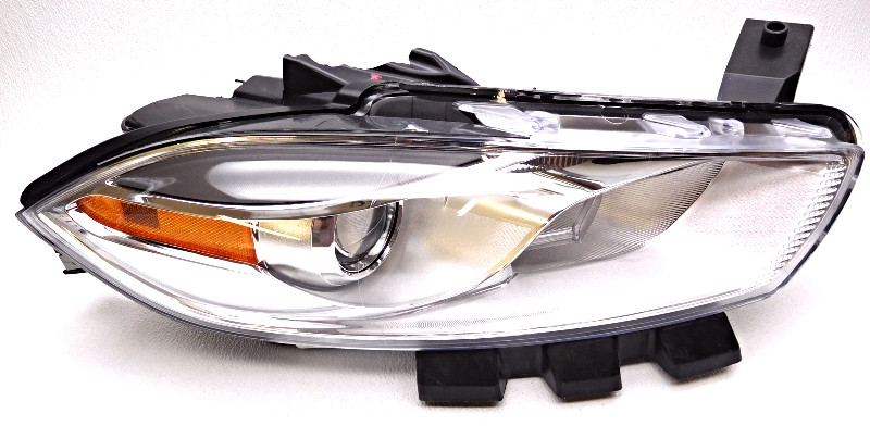 OEM Right Passenger Side HID Headlamp For Dodge Dart 68081390AE Missing Tab
