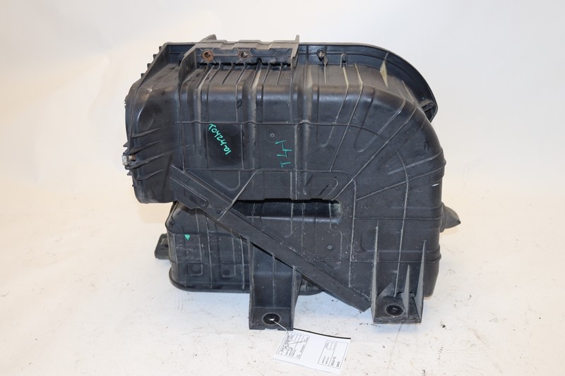 2014-2017 FREIGHTLINER CASCADIA 125 DD15 CABIN AIR FILTER HOUSING OEM