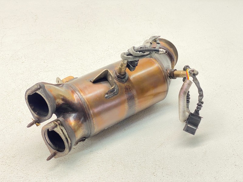 11-13 BMW E88 E90 E92 135 335 N55 Engine Exhaust Cat Converter Pipe Manifold OEM