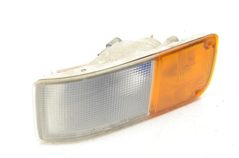 1990-1996 Nissan 300ZX Z32 Driver Left Front Turn Signal Light