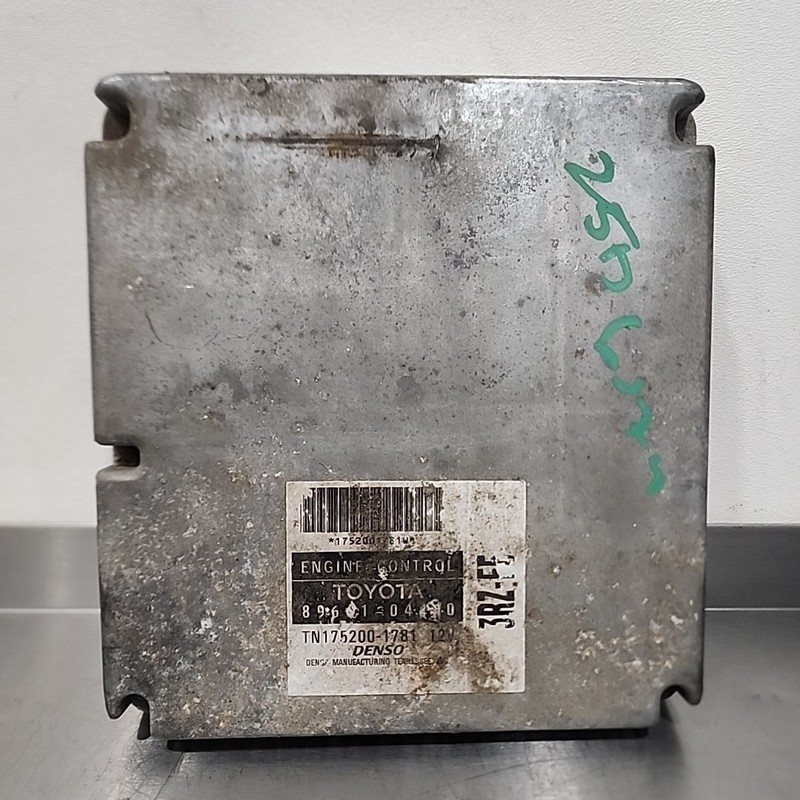 Toyota Tacoma 3.4L 1999 2000 Auto Computer PCM ECM 89661-04440 OEM