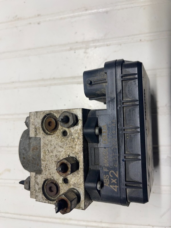 04-09 Ford Ranger ABS Pump Assembly Tested Oem 4x2