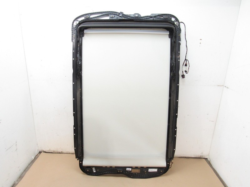 Volkswagen Touareg 2015 Panoramic Sunroof Frame Track Blind Roller 11-17 ;#4
