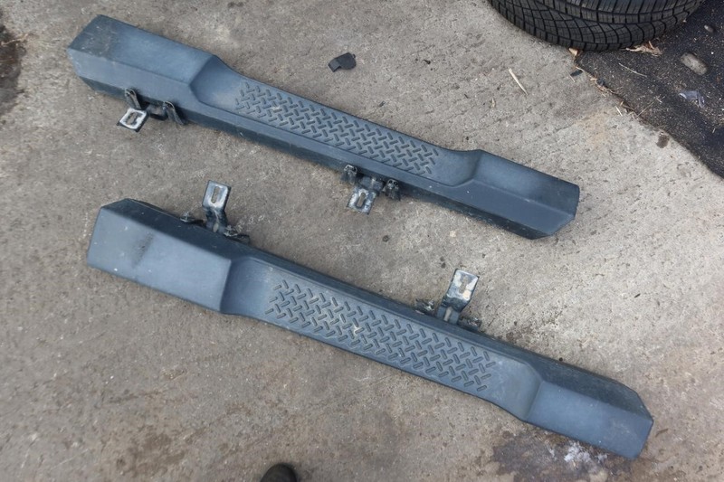2007-2018 Jeep Wrangler JK 2 Door OEM Side Steps Running Board Pair Left / Right