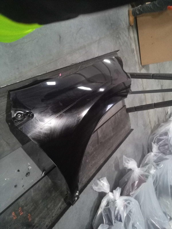 2010 Nissan Murano Front Right Fender Black OEM Used 286786 165K Miles