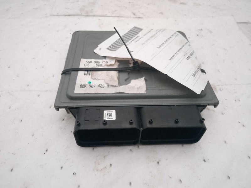2015 AUDI A3 Engine Control Module ECM OEM 06K907425B 77K Miles Grey