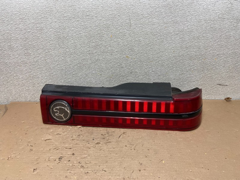 1987 Mercury Cougar Right Passenger RH Tail Light AB0923 LK