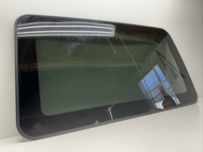 1667800021 | 12-19 MERCEDES GL350 GL450 GLE GLS ML350 ML550 SUNROOF GLASS WINDOW