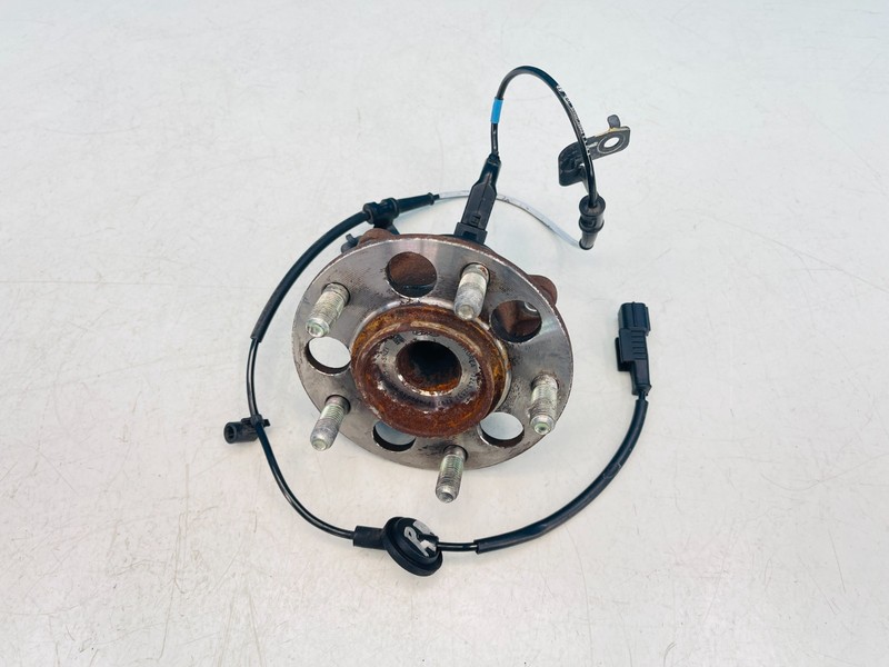 2018–2023 Hyundai Kona OEM Rear Right Wheel Hub Bearing w/ ABS Sensor