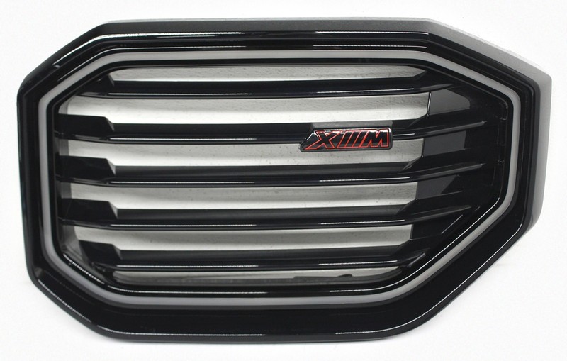 OEM Left Driver Side Upper Grille For 2023-2025 BMW XM 51-13-9-882-979 Scratches