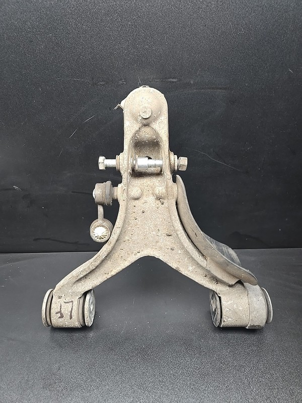 03-10 Maserati Quattroporte M139 Front Left Lower Suspension Control Arm Oem