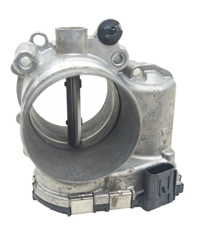 17-19 Jaguar XE AWD Diesel Engine Throttle Body G4D39F991AA OEM