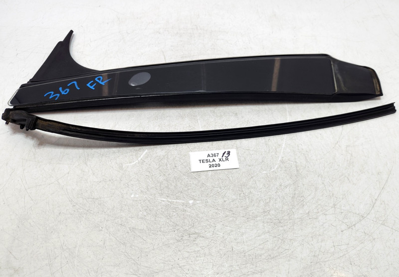 ✅ 16-20 OEM Tesla Model X Front Right Passenger B Pillar Trim Glass W/ Camera